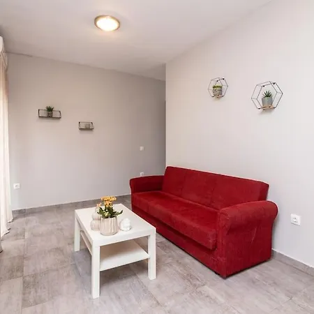 Spacious Apartment, 2 Bedrooms Tessalónica