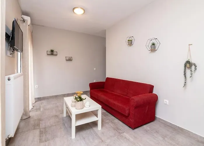 Spacious Apartment, 2 Bedrooms テッサロニキ