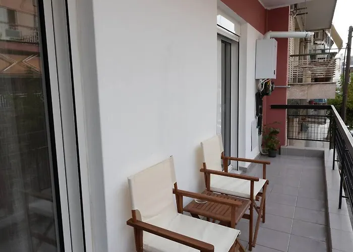Apartman Spacious Apartment, 2 Bedrooms *