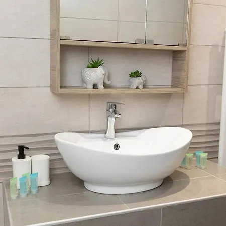 Appartement Spacious Apartment, 2 Bedrooms *